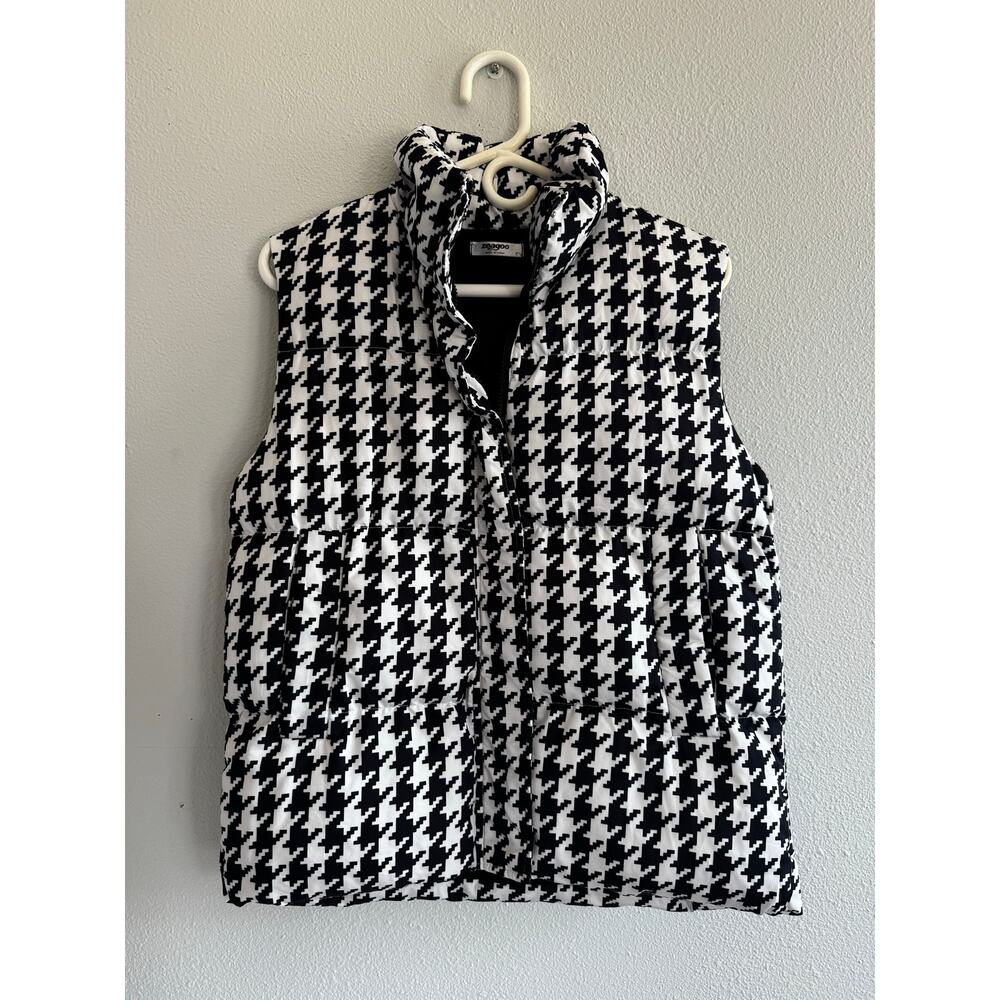 Houndstooth checkered puffer vest size small